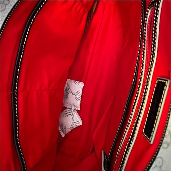 Disney Dooney and Bourke Dog Tote bag NWT - Picture 11 of 12